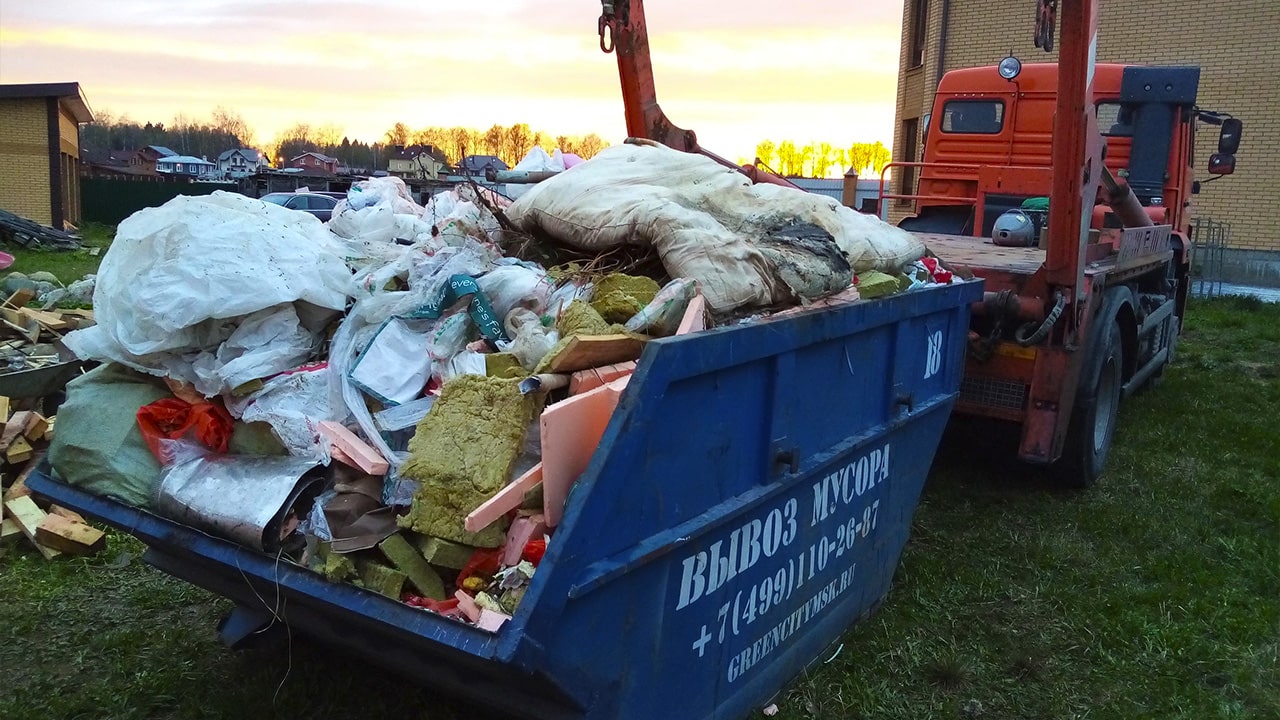 Вывоз и утилизация промышленных отходов в Сланцах в октябре