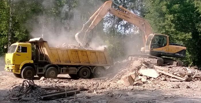 Вывоз бетонного боя и ЖБИ отходов в Сланцах от ПроМусор, цена от 2790 руб., утилизация и переработка
