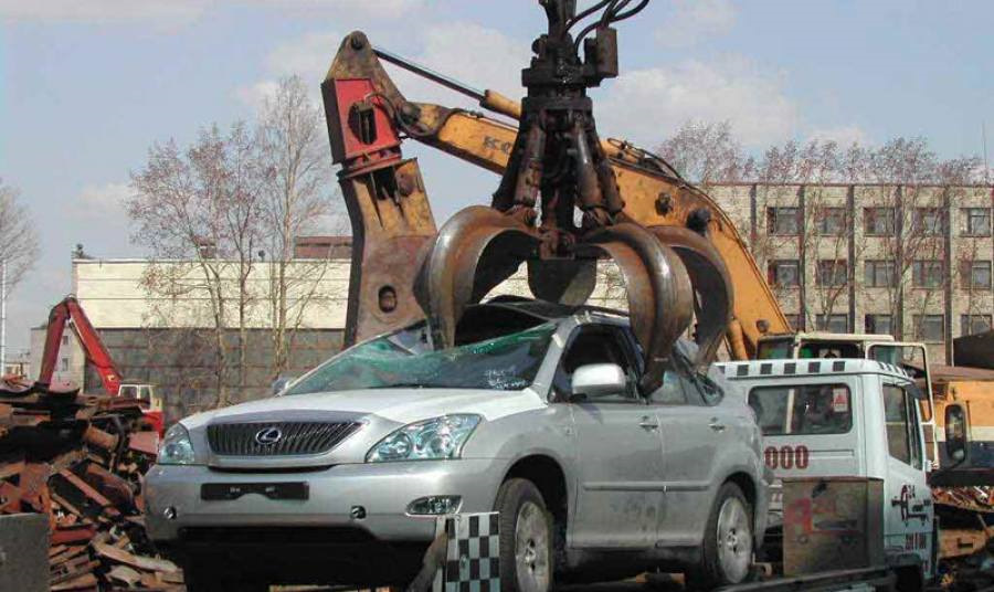 Вывоз старых автомобилей на утилизацию в Сланцах в октябре
