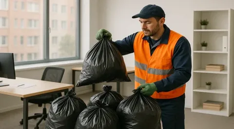 Уборка и вывоз мусора после мероприятий в Сланцах в октябре
